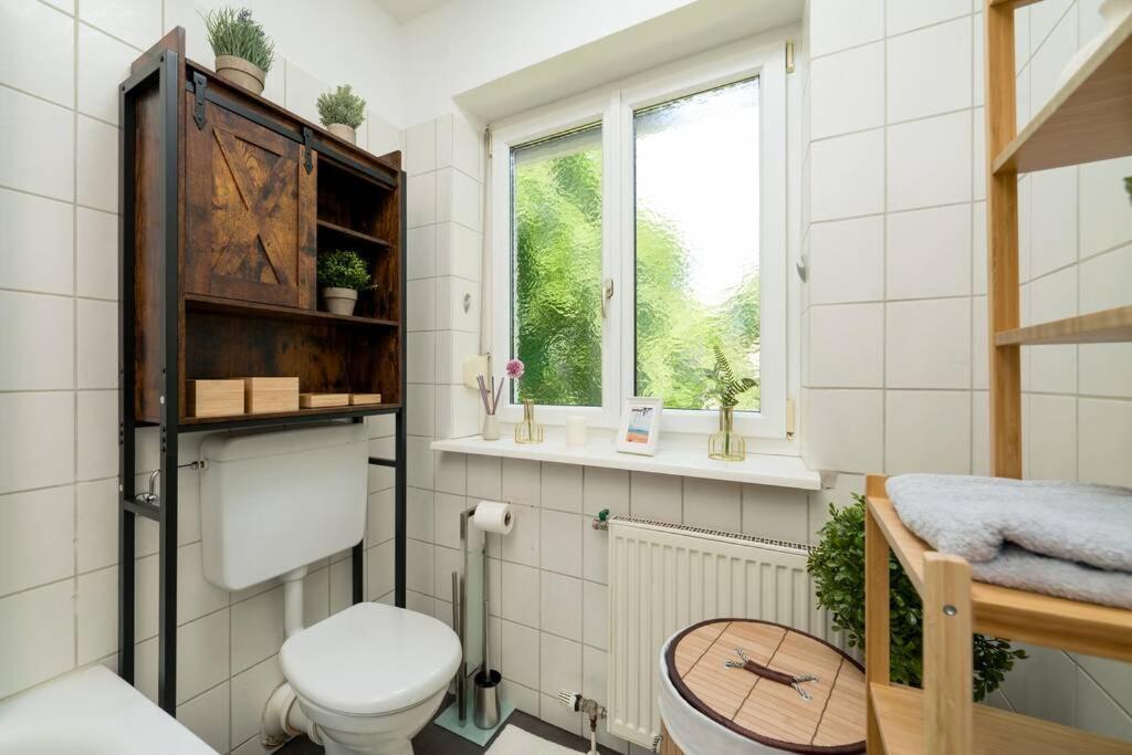 Eg Rechts -Wunderschoene 80M² Grosse 3-Zimmer City Wohnung Naehe Salzburg Freilassing Exterior photo