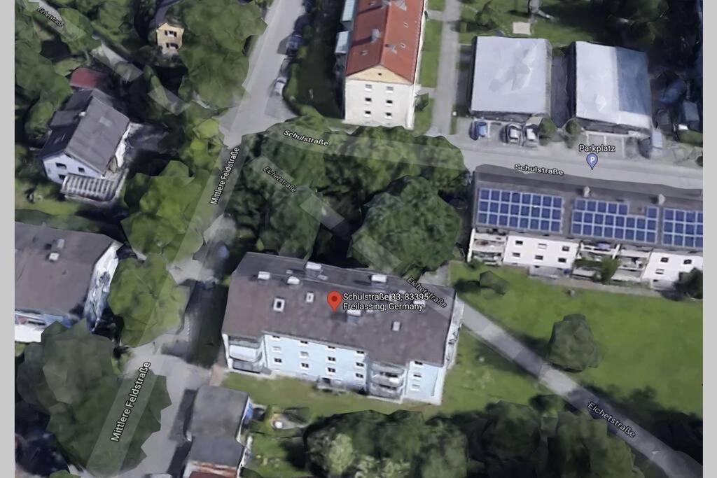 Eg Rechts -Wunderschoene 80M² Grosse 3-Zimmer City Wohnung Naehe Salzburg Freilassing Exterior photo